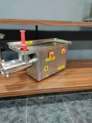 Boğaziçi 32 No Soğutmasız Dış Paslanmaz Et Kıyma Makinesı