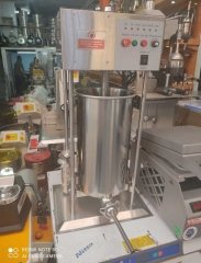Mekanik Kollu Sucuk Dolum Makinesi 15 Litre