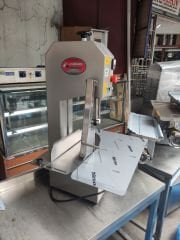 Çağdaş Et Kemik Testeresi  geniş tepsi Paslanmaz Tezgah 1.5 Hp